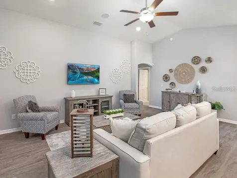 1821 Noble Drive Davenport FL 33837