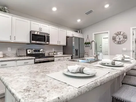 1821 Noble Drive Davenport FL 33837