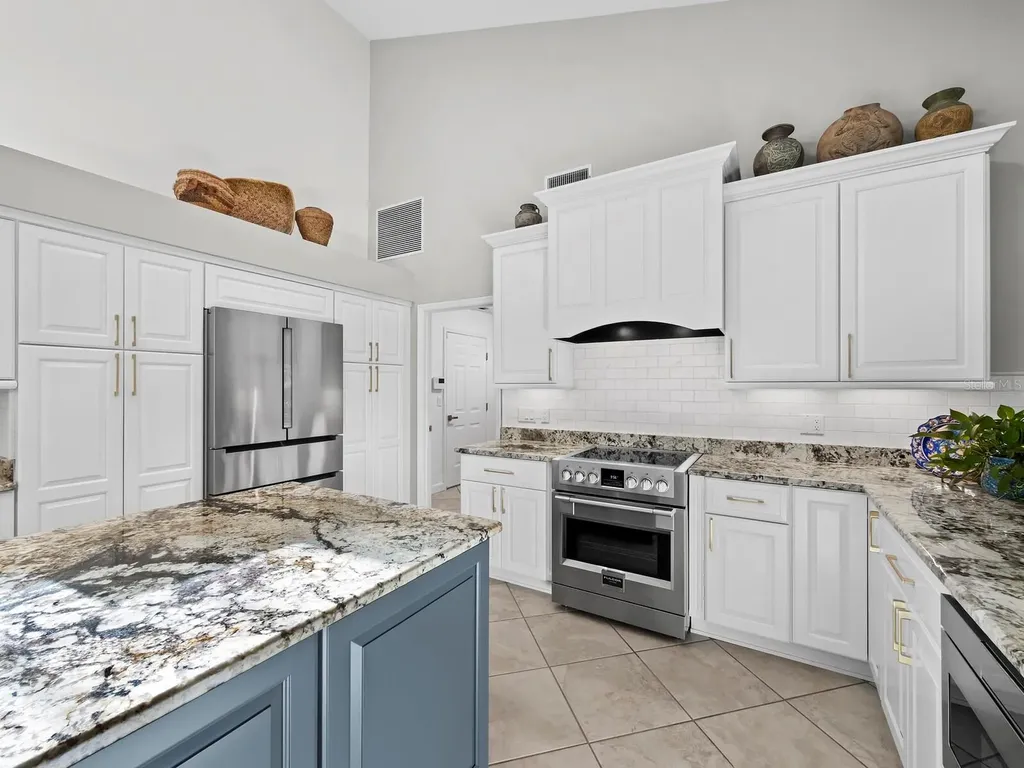 8314 Cypress Hollow Drive Sarasota FL 34238