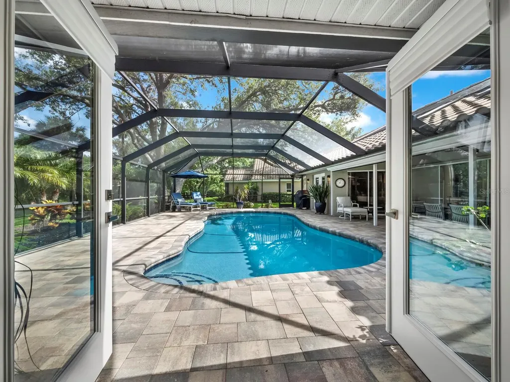 8314 Cypress Hollow Drive Sarasota FL 34238