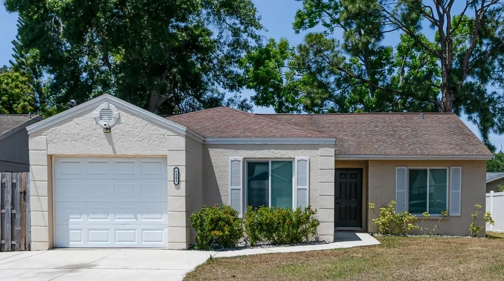 6805 S Gabrielle Street Tampa FL 33611