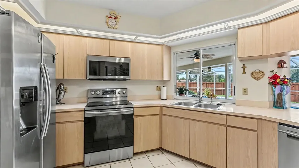 781 Powder Horn Row Lakeland FL 33809