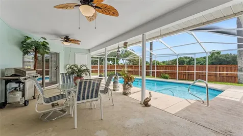 781 Powder Horn Row Lakeland FL 33809