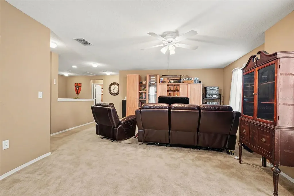 7620 Tangle Rush Drive Gibsonton FL 33534
