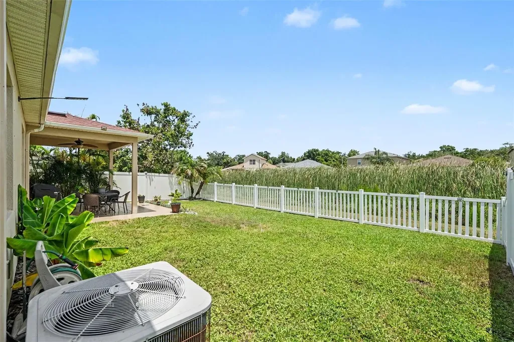 7620 Tangle Rush Drive Gibsonton FL 33534