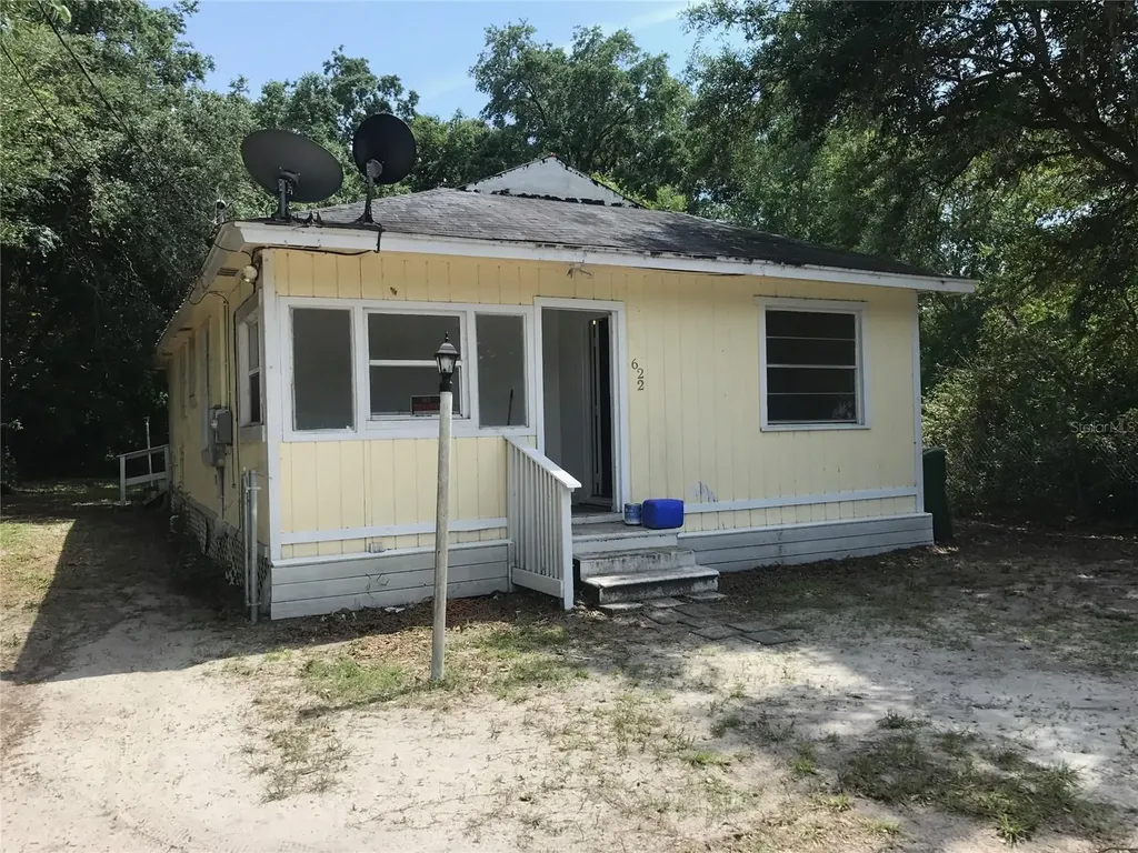 622 Avenue S NE Winter Haven FL 33881