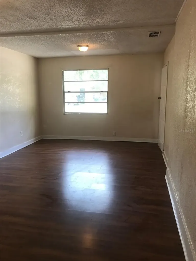 622 Avenue S NE Winter Haven FL 33881