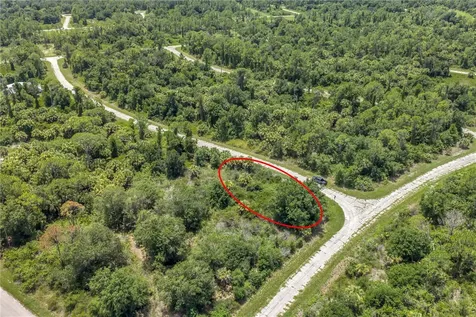 Hinshaw Avenue North Port FL 34288