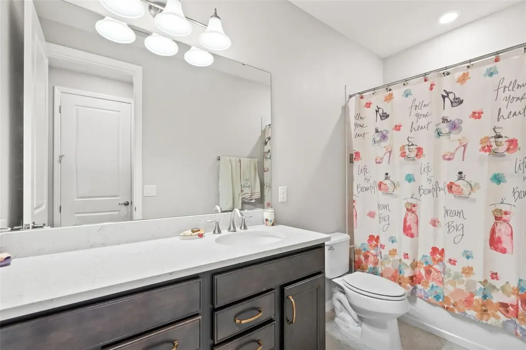 19284 Briarbrook Drive Tampa FL 33647