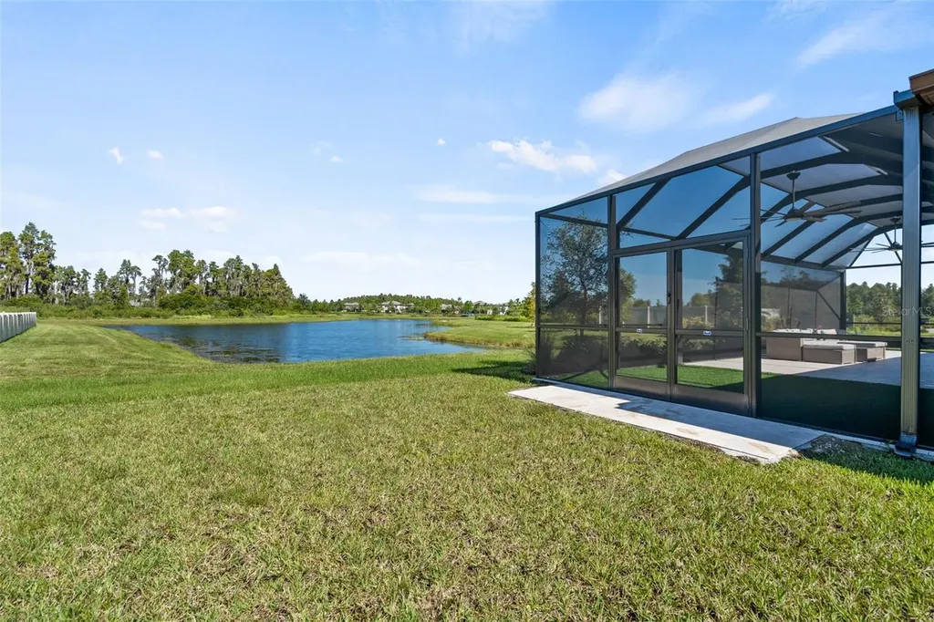 19284 Briarbrook Drive Tampa FL 33647
