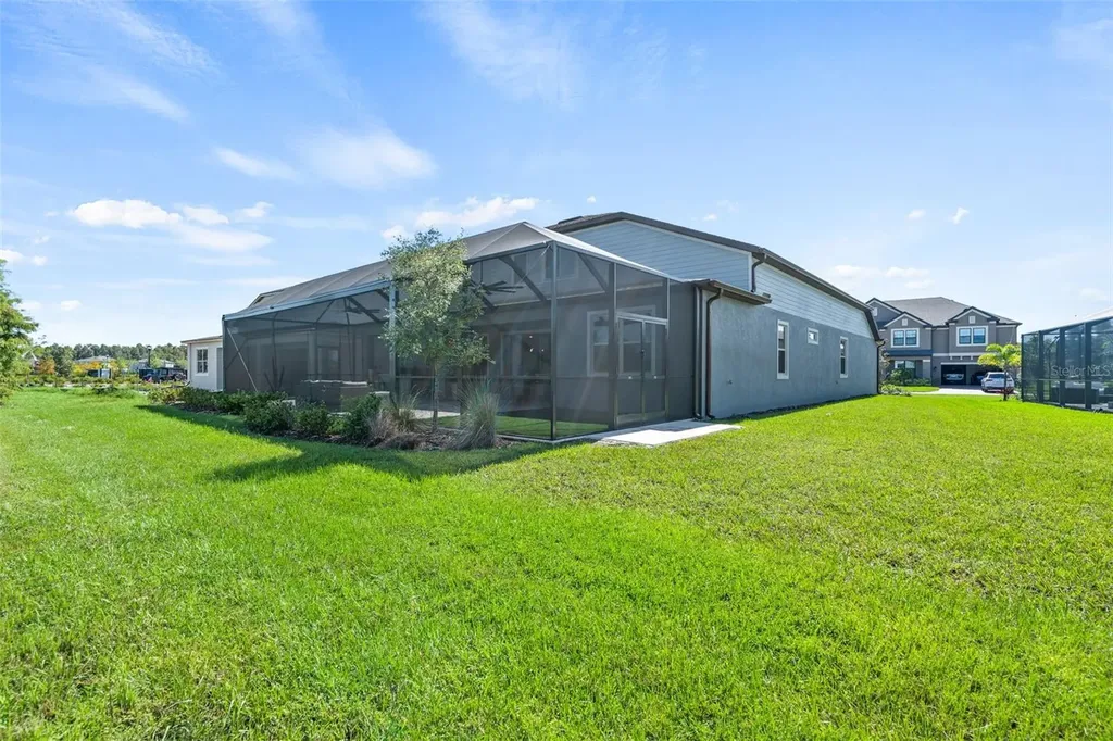 19284 Briarbrook Drive Tampa FL 33647
