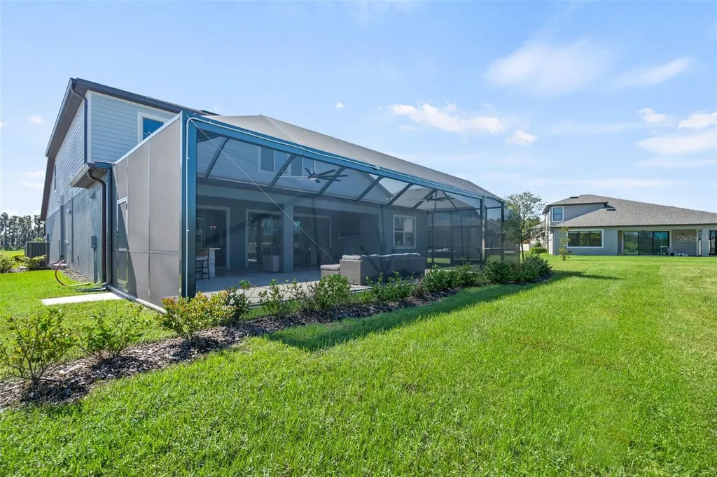 19284 Briarbrook Drive Tampa FL 33647