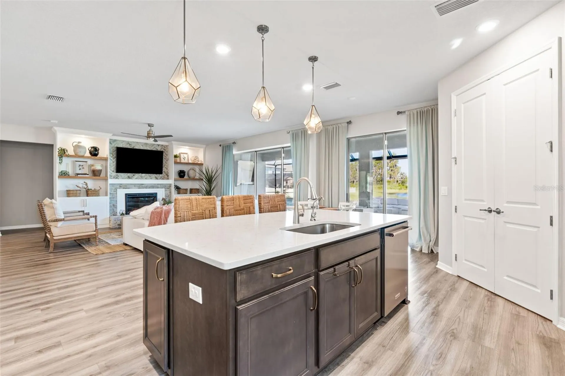 19284 Briarbrook Drive Tampa FL 33647