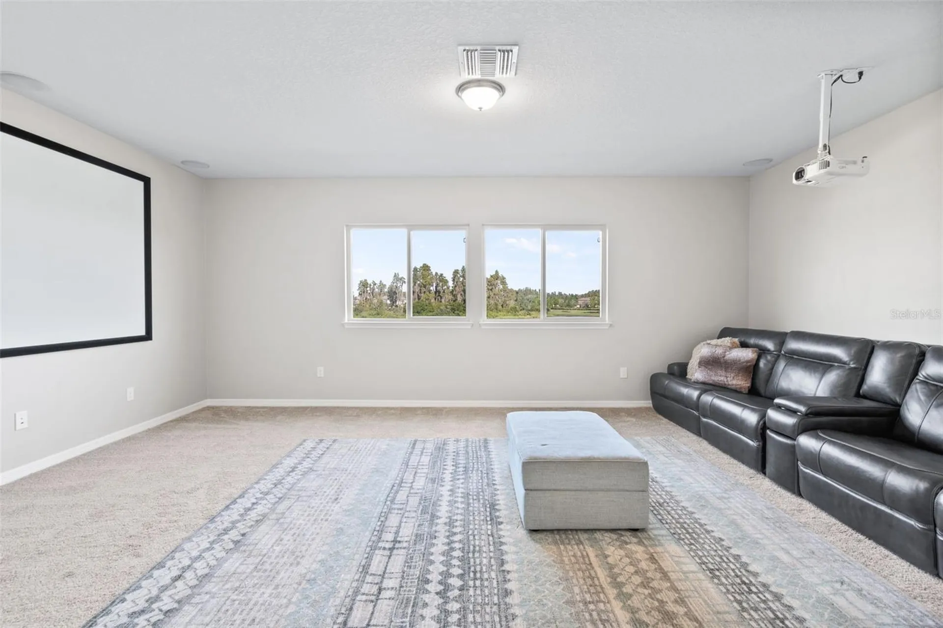 19284 Briarbrook Drive Tampa FL 33647