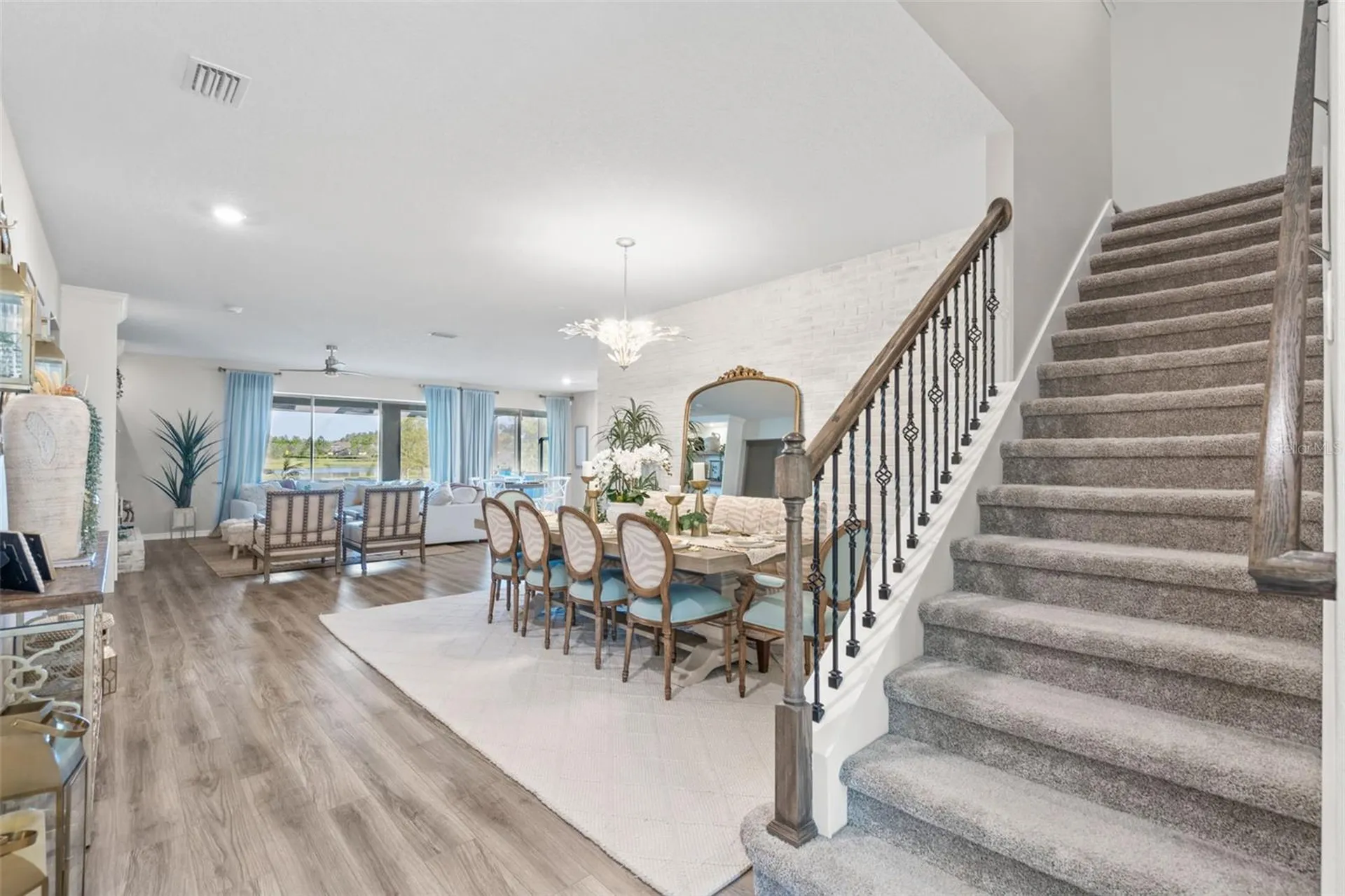 19284 Briarbrook Drive Tampa FL 33647
