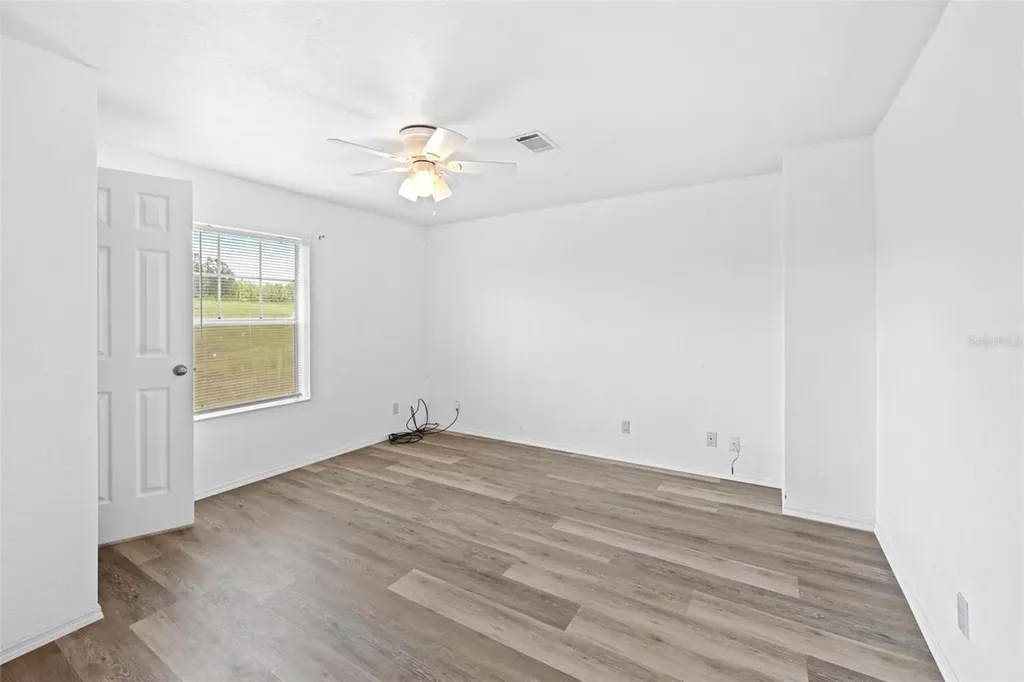 33320 Larkin Road Dade City FL 33523