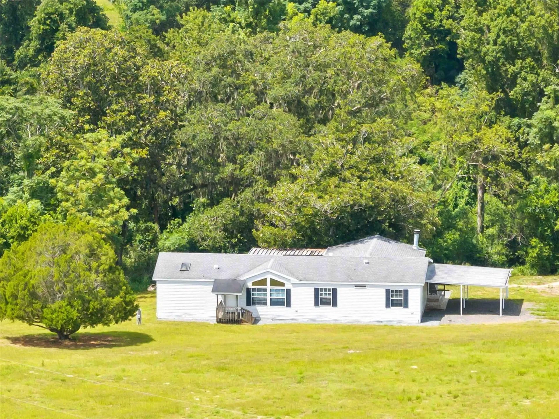 33320 Larkin Road Dade City FL 33523