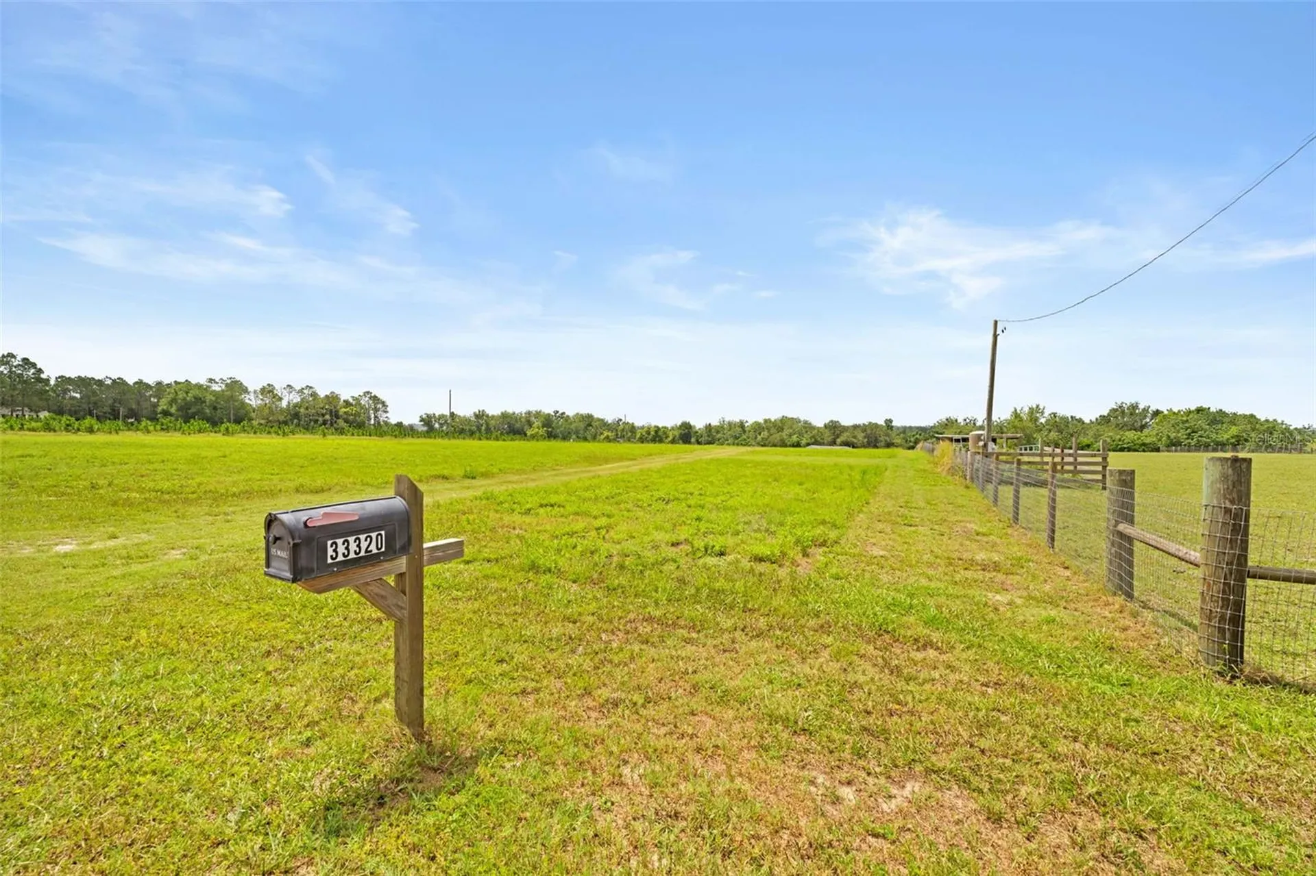 33320 Larkin Road Dade City FL 33523