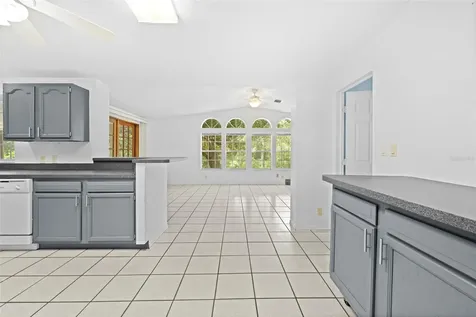 33320 Larkin Road Dade City FL 33523