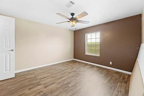 33320 Larkin Road Dade City FL 33523