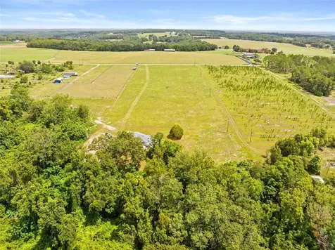 33320 Larkin Road Dade City FL 33523