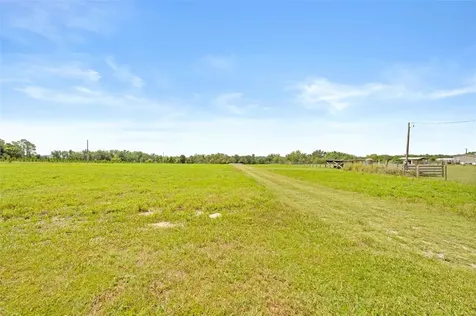 33320 Larkin Road Dade City FL 33523