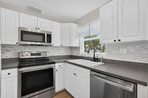 94 Rogers Park Drive Ormond Beach FL 32174
