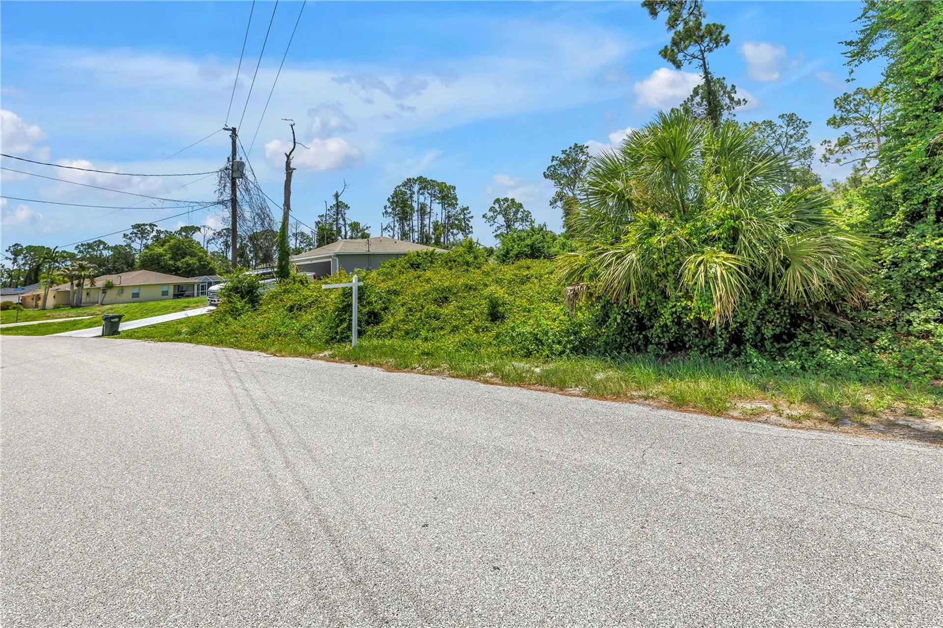 Knotty Pine Avenue North Port FL 34288