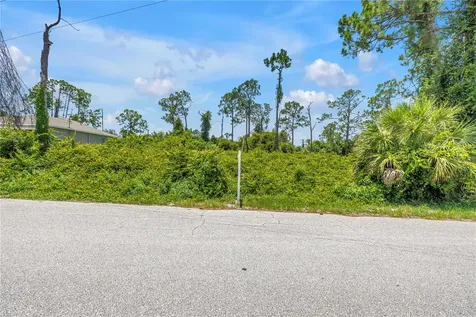 Knotty Pine Avenue North Port FL 34288