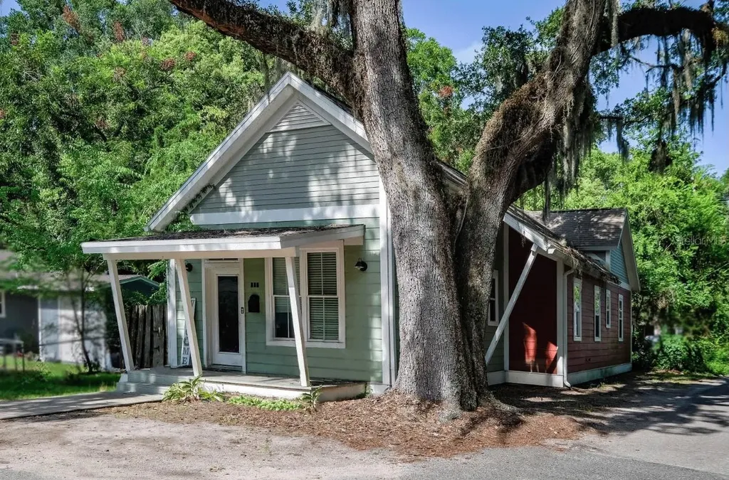 727 NW 4th Avenue Gainesville FL 32601