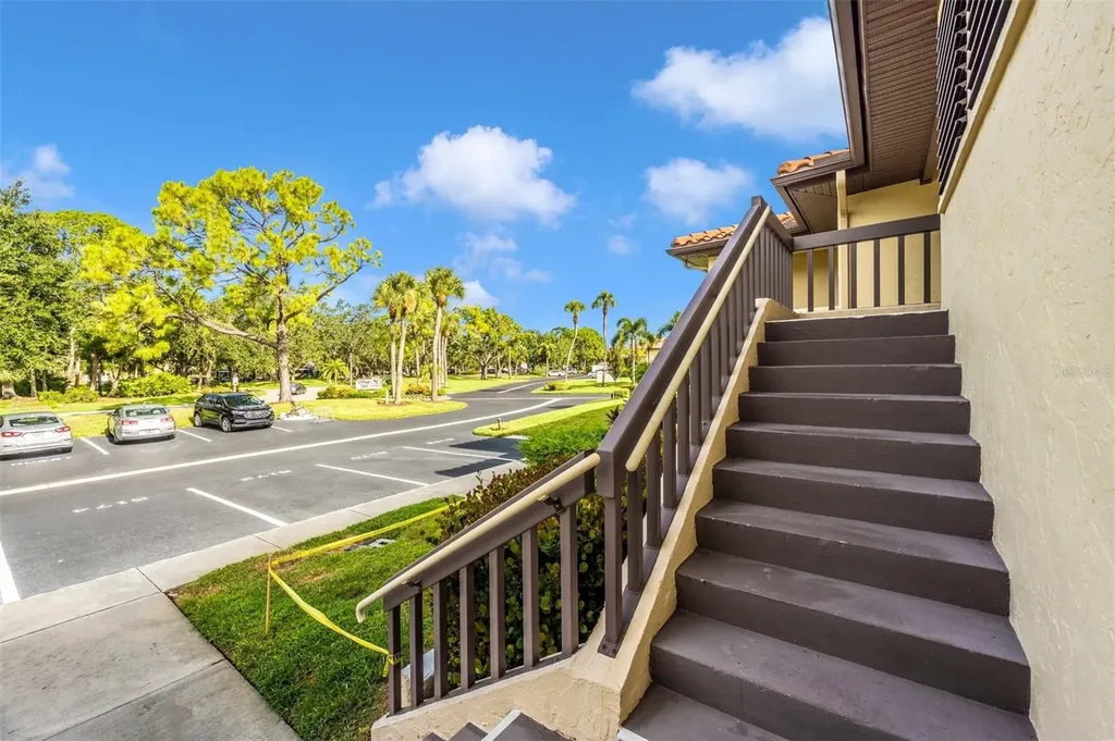 5178 Lake Village Drive Sarasota FL 34235
