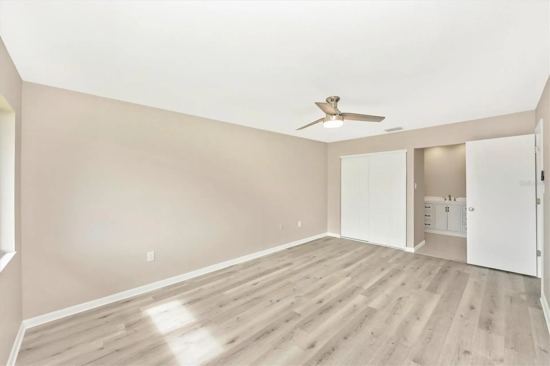 5178 Lake Village Drive Sarasota FL 34235