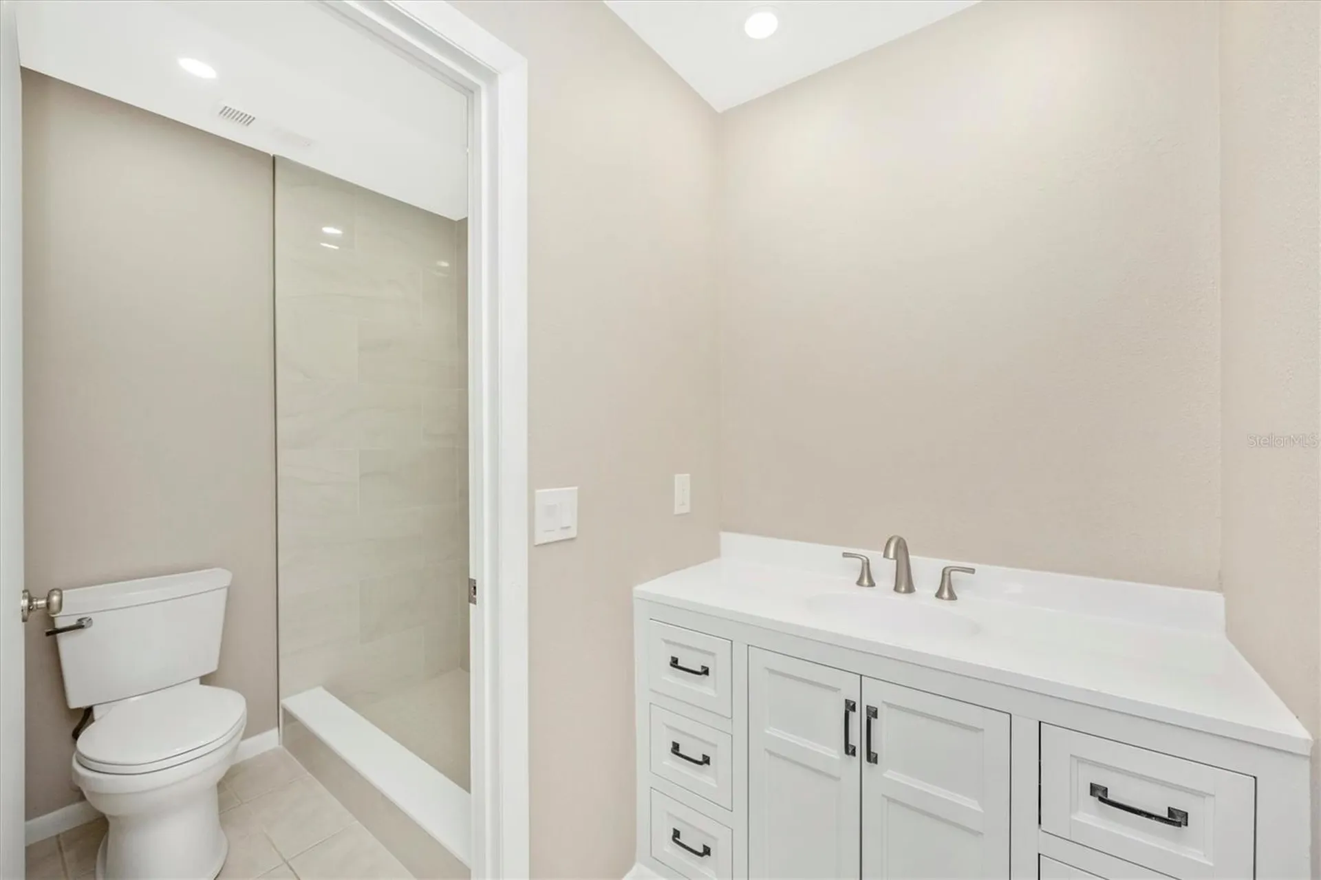 5178 Lake Village Drive Sarasota FL 34235