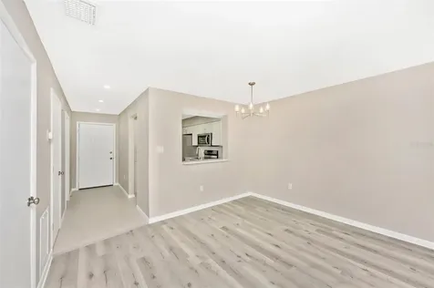 5178 Lake Village Drive Sarasota FL 34235