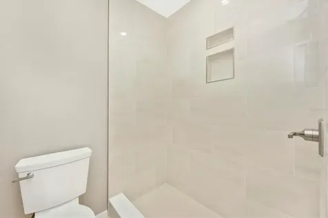 5178 Lake Village Drive Sarasota FL 34235