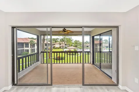 5178 Lake Village Drive Sarasota FL 34235