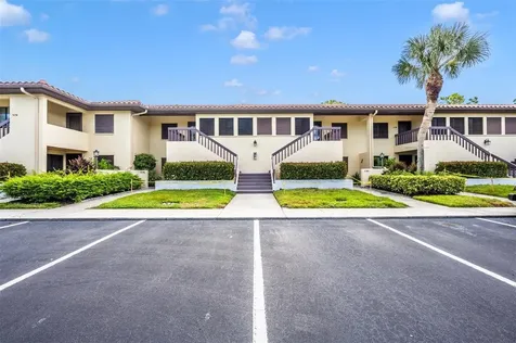 5178 Lake Village Drive Sarasota FL 34235