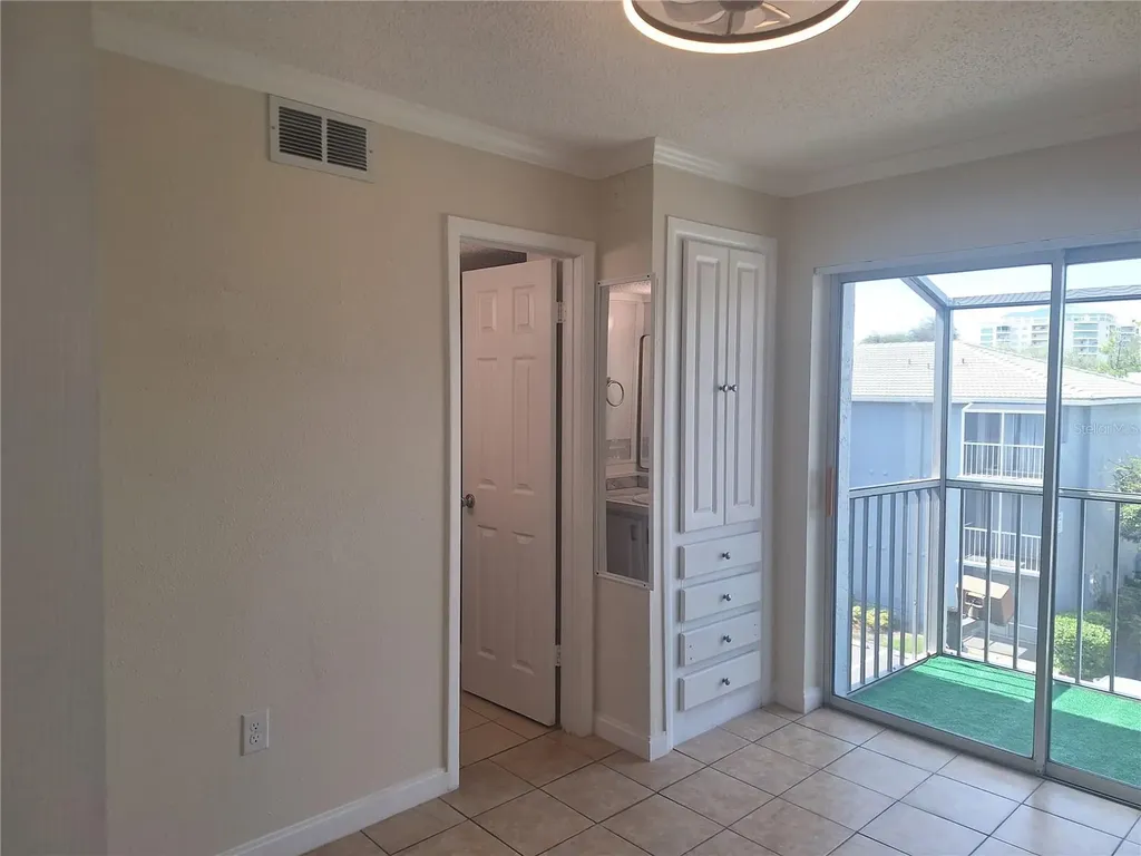 136 Blue Pointe Way Altamonte Springs FL 32701
