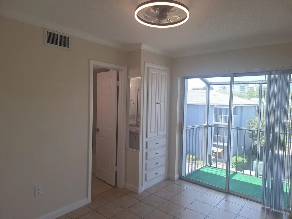 136 Blue Pointe Way Altamonte Springs FL 32701