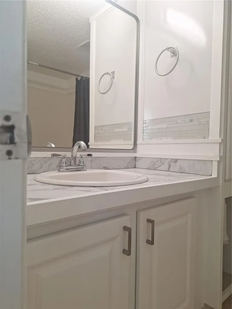 136 Blue Pointe Way Altamonte Springs FL 32701