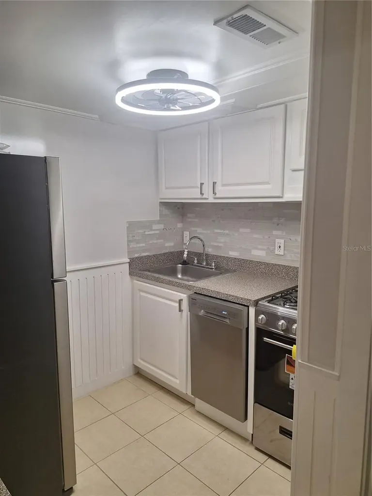 136 Blue Pointe Way Altamonte Springs FL 32701