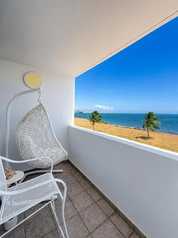 709 Cond Paseo Vista Mar Edif 7 Ponce PR 00716