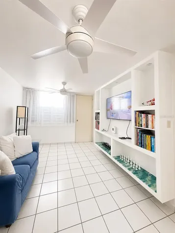 709 Cond Paseo Vista Mar Edif 7 Ponce PR 00716