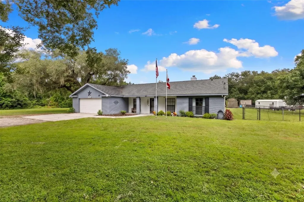 4605 Post House Drive Plant City FL 33565