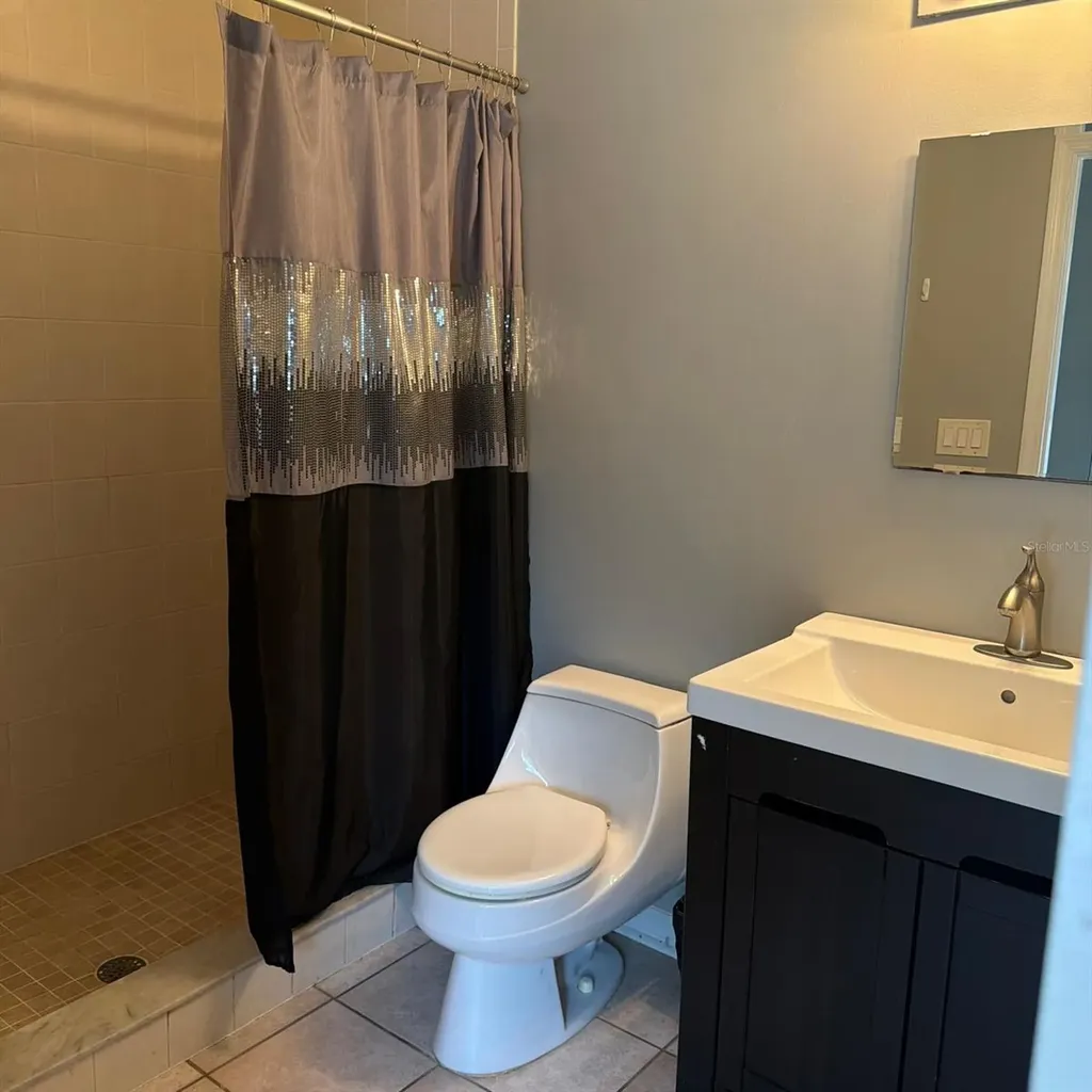 1931 Oak Ridge Court Clearwater FL 33759