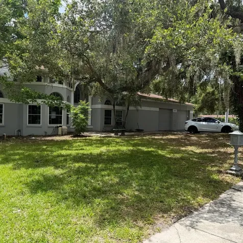 1931 Oak Ridge Court Clearwater FL 33759