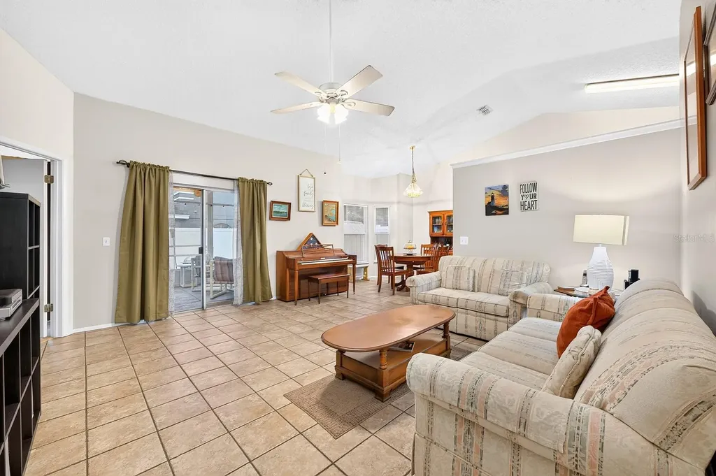 1464 Crawford Drive Apopka FL 32703