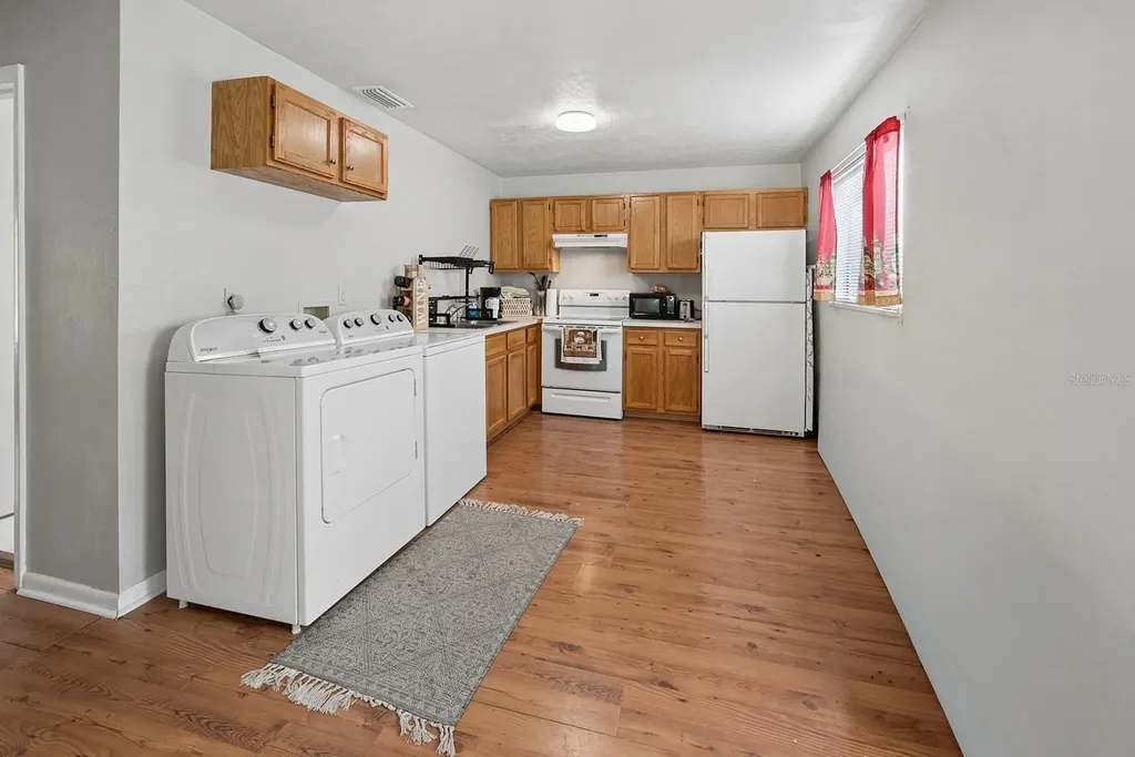 404 NE 2nd Street Trenton FL 32693