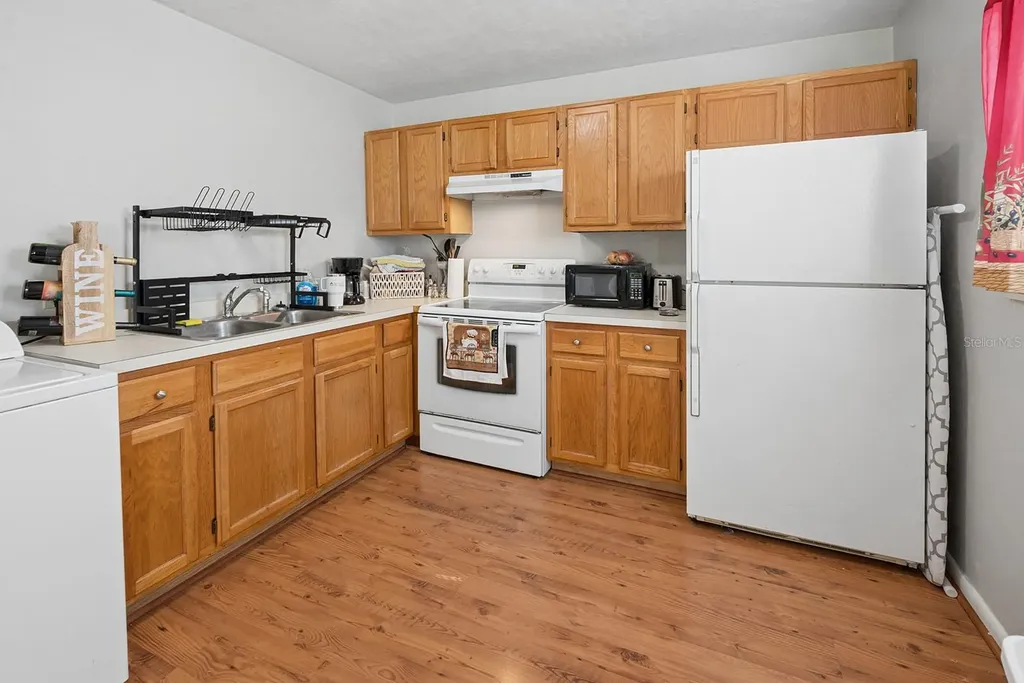 404 NE 2nd Street Trenton FL 32693