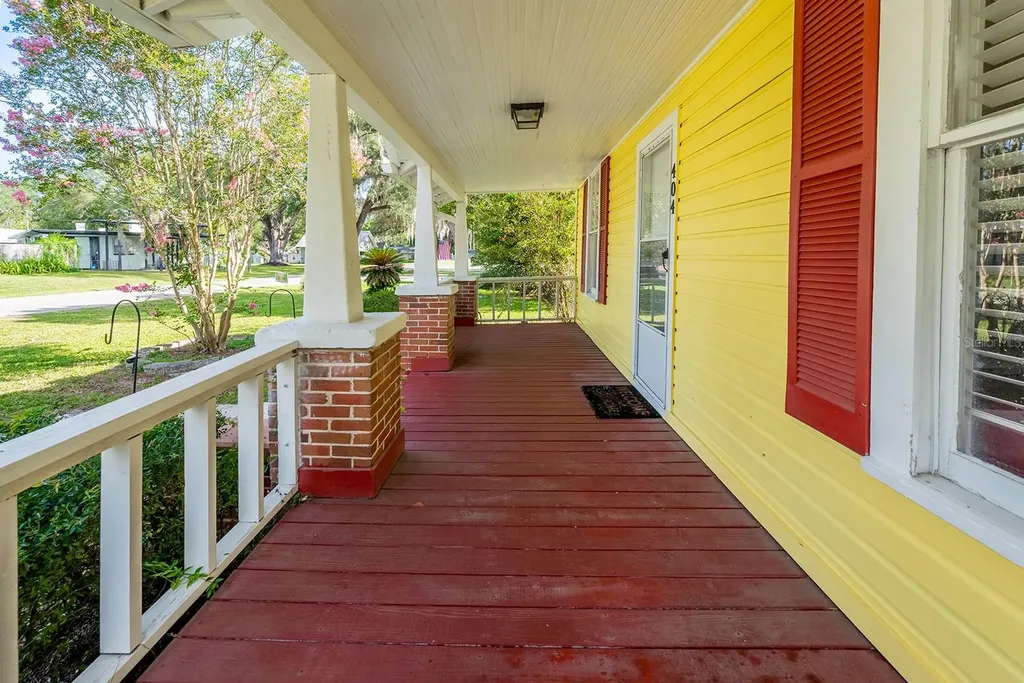 404 NE 2nd Street Trenton FL 32693
